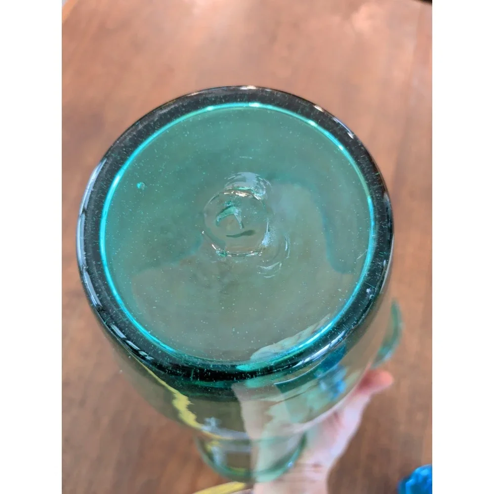 Green / Turquoise Vintage Hand Blown Blenko Vase #404, ~8.5